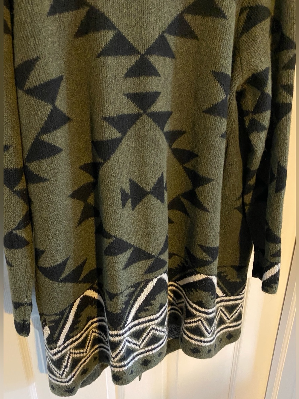 Frye Women’s Aztec Cardigan Size XL - Picture 5 of 6